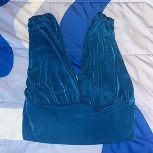 Never worn women’s blue crop top
